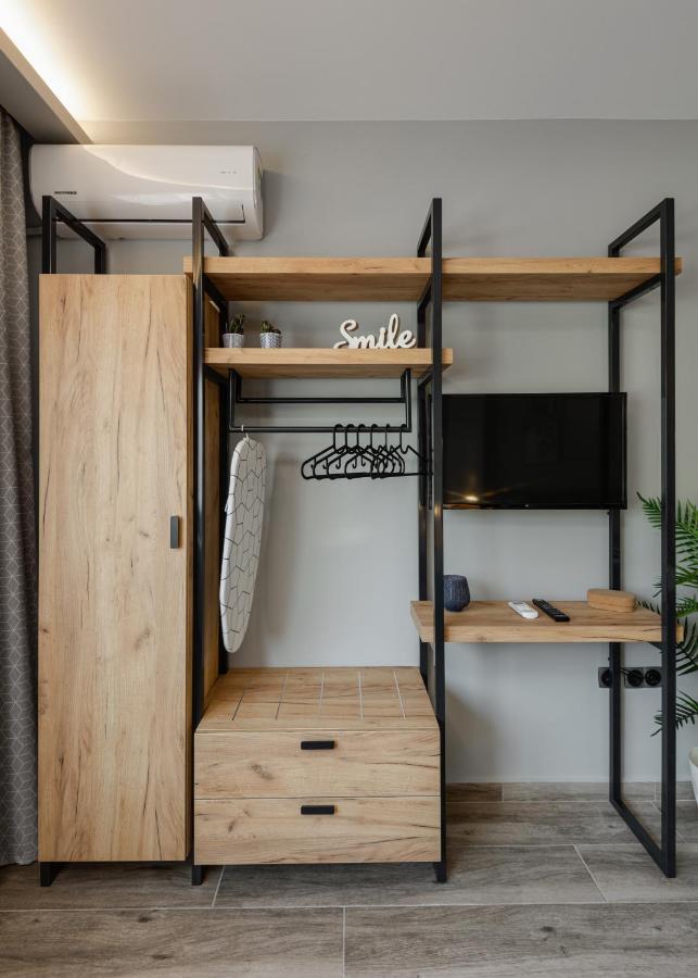 Sts Eight 6.1 Apartment เทสซาโลนิกิ ภายนอก รูปภาพ